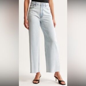 J. Jill Women’s High Rise Full Leg Light Blue Denim Zip Fly Jean SZ 12 Tall EUC